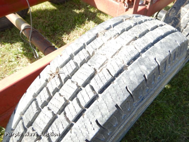 image for item EY9335 Hay bale trailer