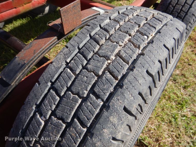 image for item EY9335 Hay bale trailer