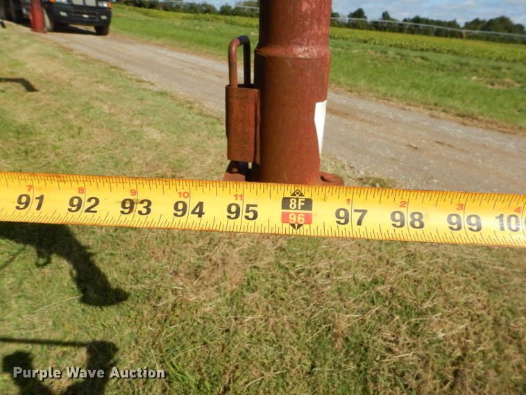 image for item EY9335 Hay bale trailer