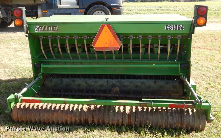 image for item EY9337 Frontier seeder