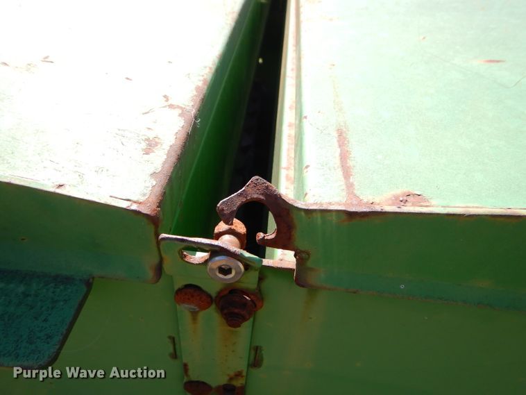 image for item EY9337 Frontier seeder