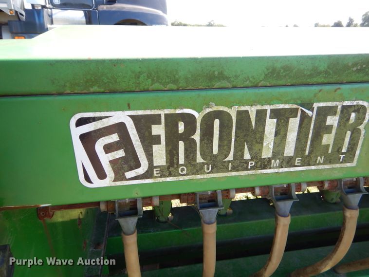 image for item EY9337 Frontier seeder