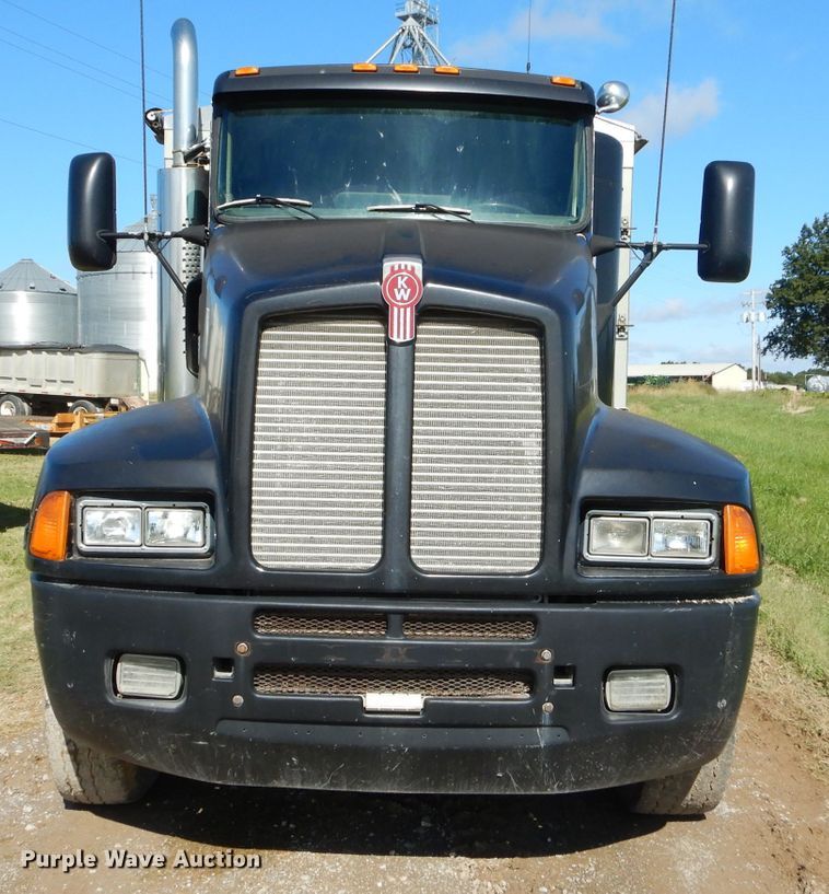 image for item EY9340 1993 Kenworth T600 grain truck