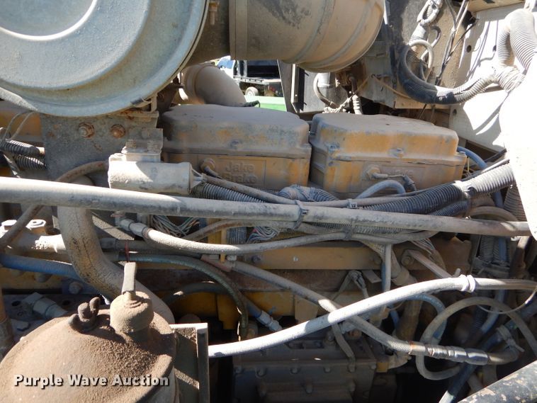 image for item EY9340 1993 Kenworth T600 grain truck