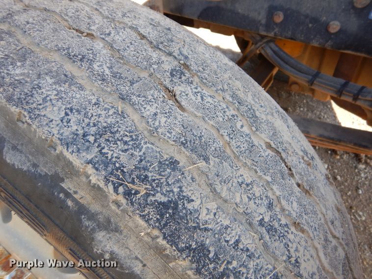 image for item EY9340 1993 Kenworth T600 grain truck