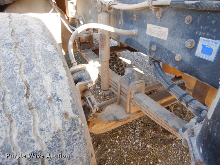 image for item EY9340 1993 Kenworth T600 grain truck