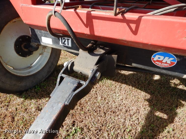 image for item EY9343 Ficklin 435 grain cart