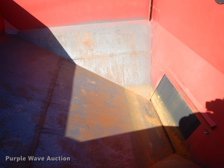 image for item EY9343 Ficklin 435 grain cart