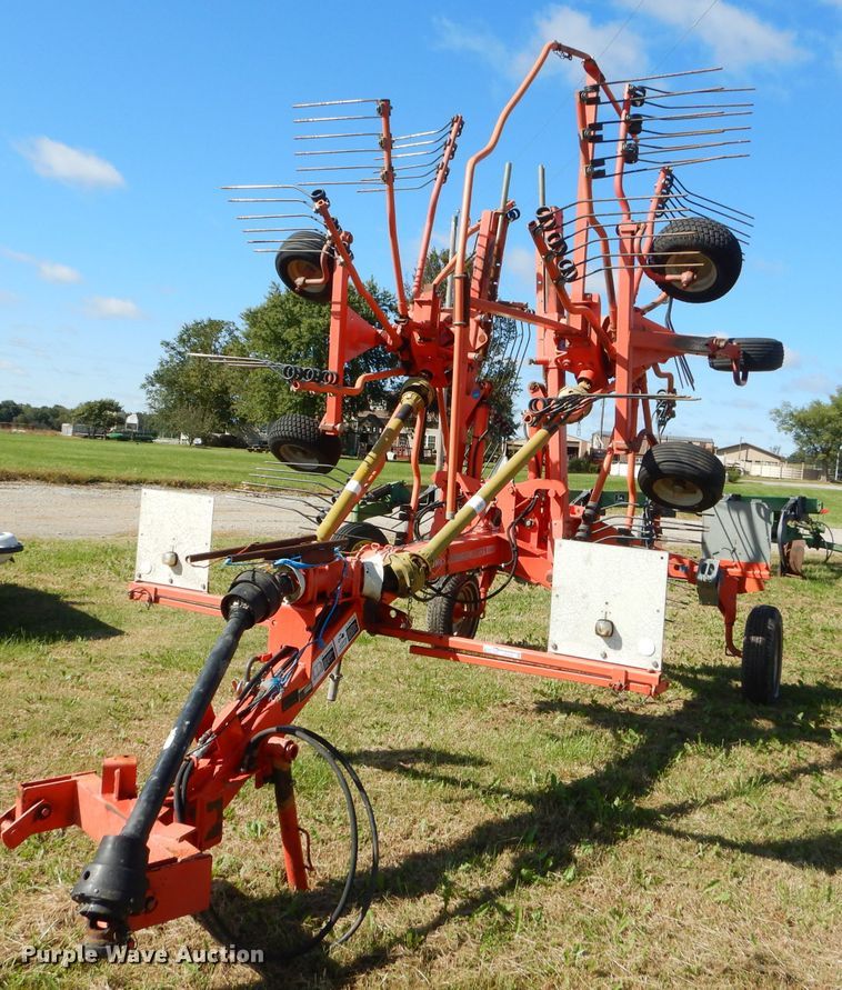 image for item EY9350 Kuhn GA6501 rake