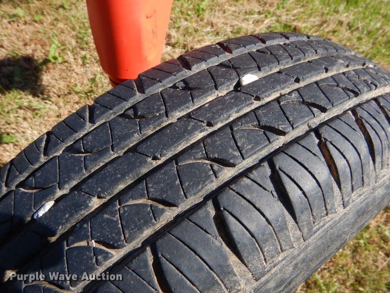 image for item EY9350 Kuhn GA6501 rake