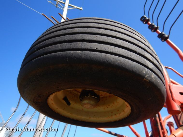 image for item EY9350 Kuhn GA6501 rake