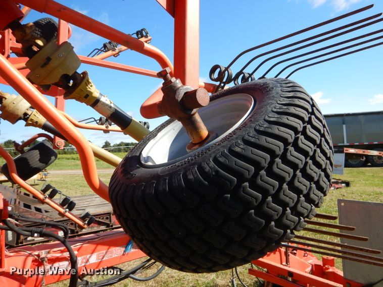 image for item EY9350 Kuhn GA6501 rake