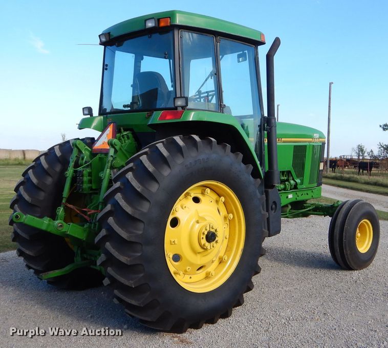 image for item FC9998 1994 John Deere 7800 tractor