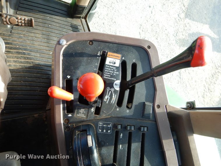 image for item FC9998 1994 John Deere 7800 tractor