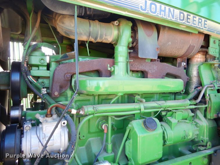 image for item FC9998 1994 John Deere 7800 tractor