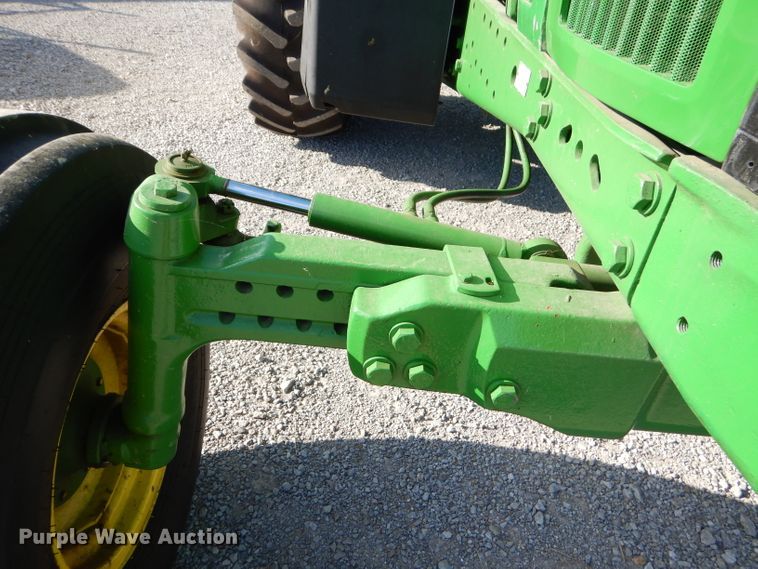 image for item FC9998 1994 John Deere 7800 tractor