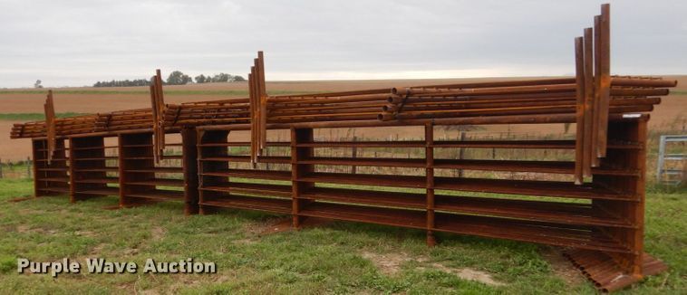image for item FU9723 (36) livestock panels