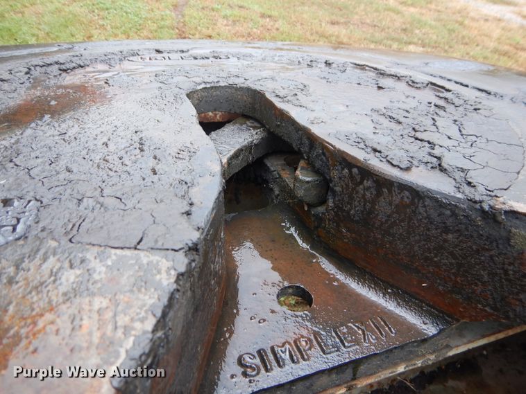 image for item GJ9853 1988 Fruehauf converter dolly