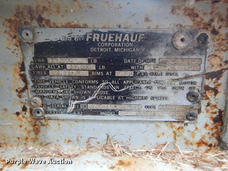 image for item GJ9853 1988 Fruehauf converter dolly