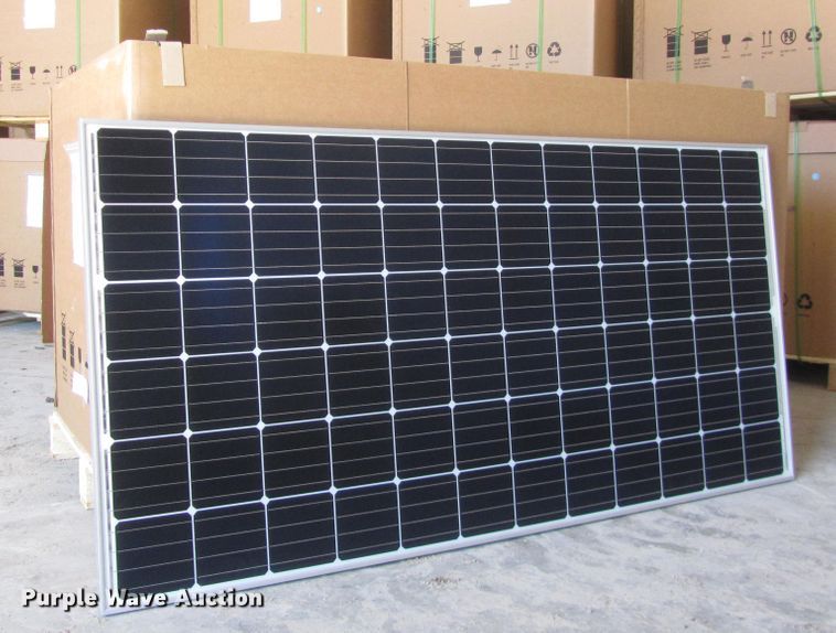 image for item H1049 (29) Hanwha Q-Cells solar panels