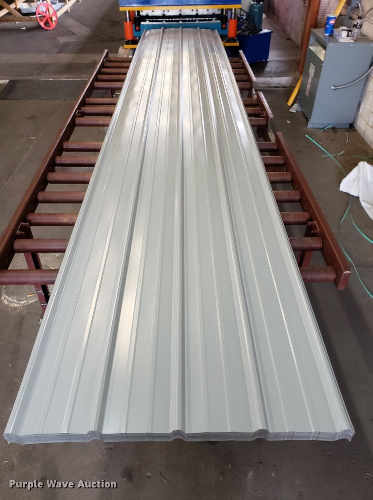 image for item H1123 (58) sheets of ag panel metal roofing/siding
