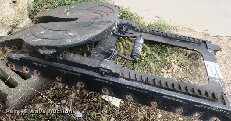image for item DB10176 Holland air operated fifth wheel plate
