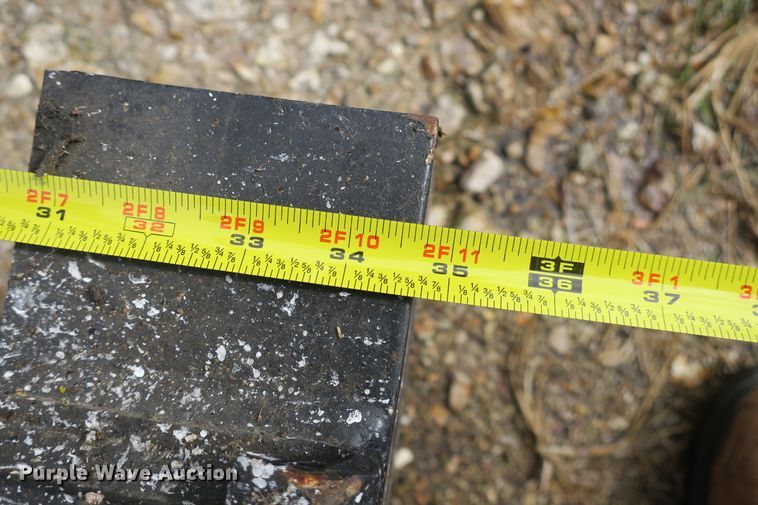 image for item DB10176 Holland air operated fifth wheel plate