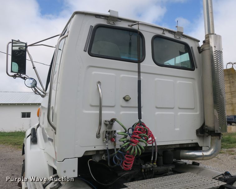 image for item DB10180 2007 Sterling A-Line semi truck