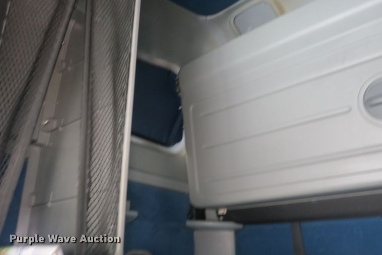 image for item DB10181 2004 Freightliner Columbia semi truck