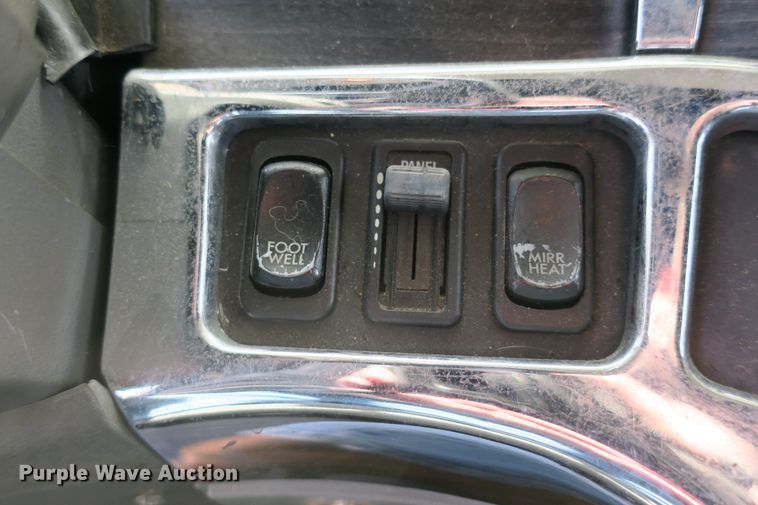 image for item DB10181 2004 Freightliner Columbia semi truck