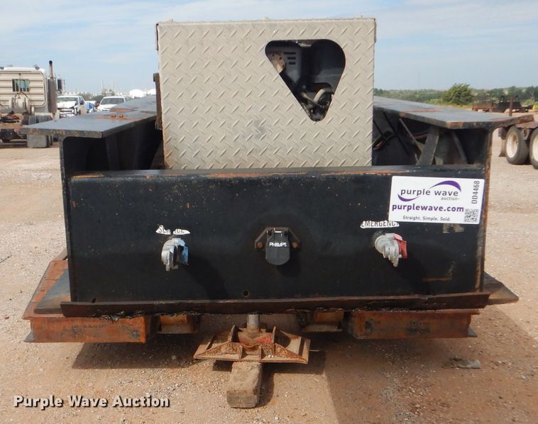 image for item DD4468 2001 Witzco Challenger RG-50 lowboy equipment trailer