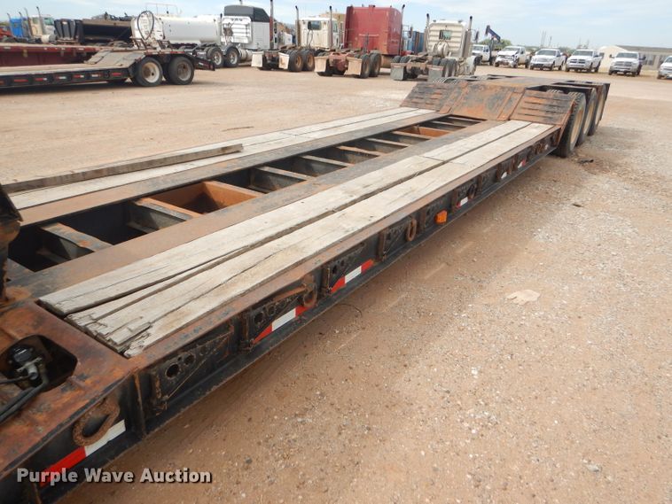image for item DD4468 2001 Witzco Challenger RG-50 lowboy equipment trailer
