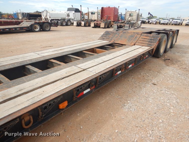 image for item DD4468 2001 Witzco Challenger RG-50 lowboy equipment trailer