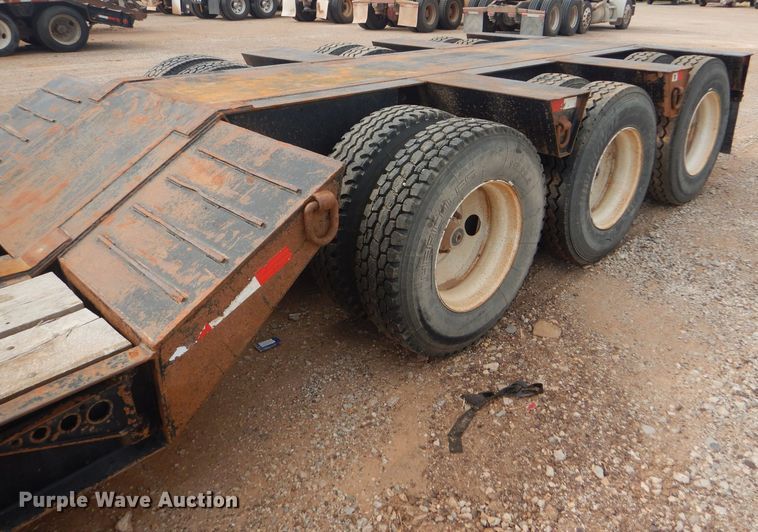 image for item DD4468 2001 Witzco Challenger RG-50 lowboy equipment trailer