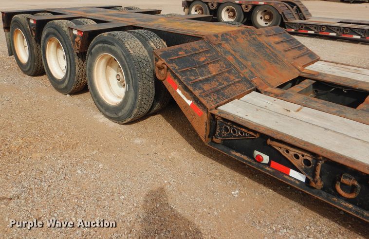 image for item DD4468 2001 Witzco Challenger RG-50 lowboy equipment trailer