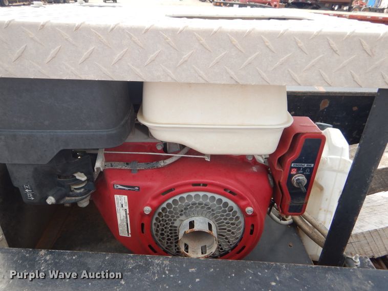 image for item DD4468 2001 Witzco Challenger RG-50 lowboy equipment trailer