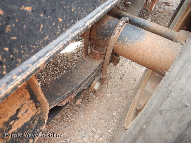 image for item DD4468 2001 Witzco Challenger RG-50 lowboy equipment trailer