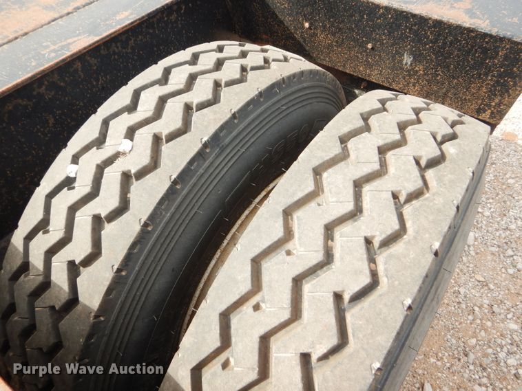 image for item DD4468 2001 Witzco Challenger RG-50 lowboy equipment trailer