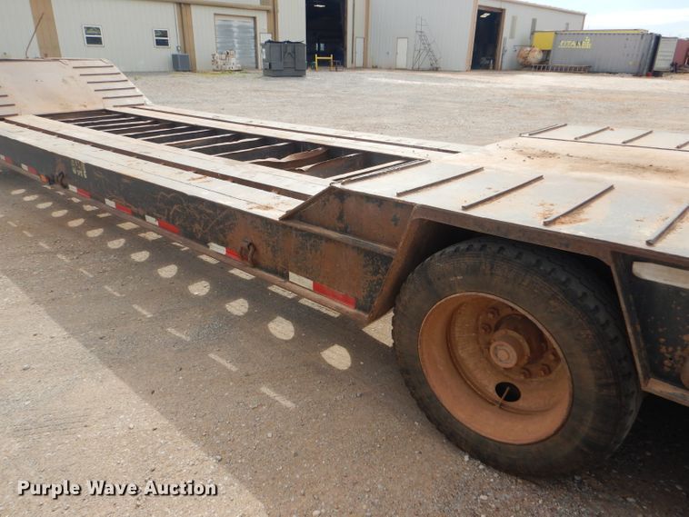 image for item DD4469 1999 Olvedi drop deck equipment trailer