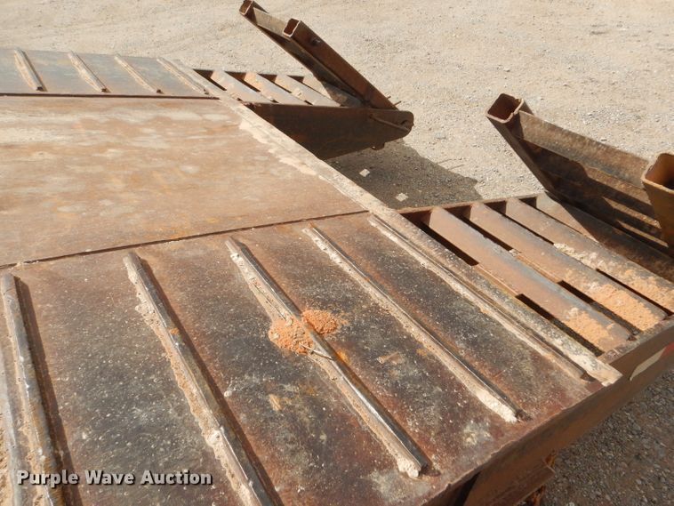 image for item DD4469 1999 Olvedi drop deck equipment trailer