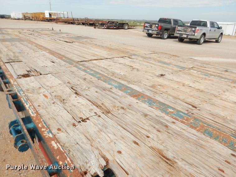 image for item DD4470 2007 Lode King drop deck trailer