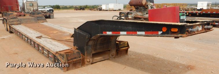 image for item DD4471 1989 Eager Beaver lowboy equipment trailer