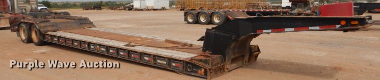 image for item DD4471 1989 Eager Beaver lowboy equipment trailer