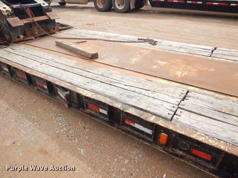 image for item DD4471 1989 Eager Beaver lowboy equipment trailer