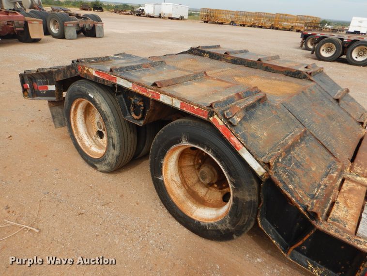 image for item DD4471 1989 Eager Beaver lowboy equipment trailer