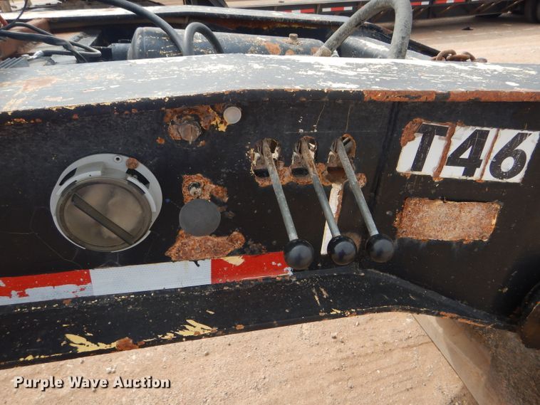 image for item DD4471 1989 Eager Beaver lowboy equipment trailer