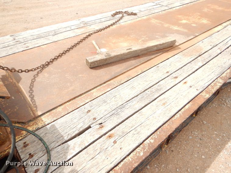 image for item DD4471 1989 Eager Beaver lowboy equipment trailer