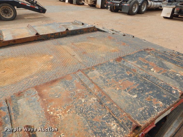 image for item DD4471 1989 Eager Beaver lowboy equipment trailer