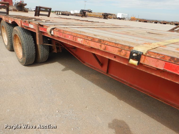 image for item DD4472 2004 Wabash DS800 F2 drop deck equipment trailer