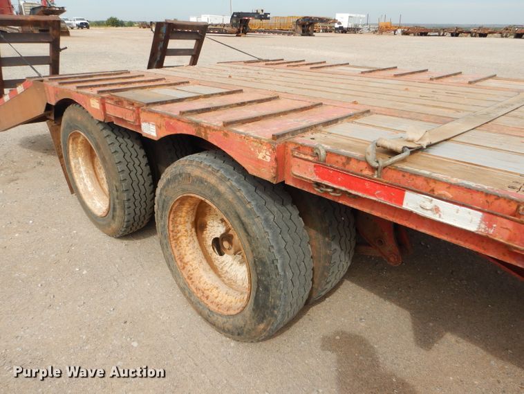 image for item DD4472 2004 Wabash DS800 F2 drop deck equipment trailer